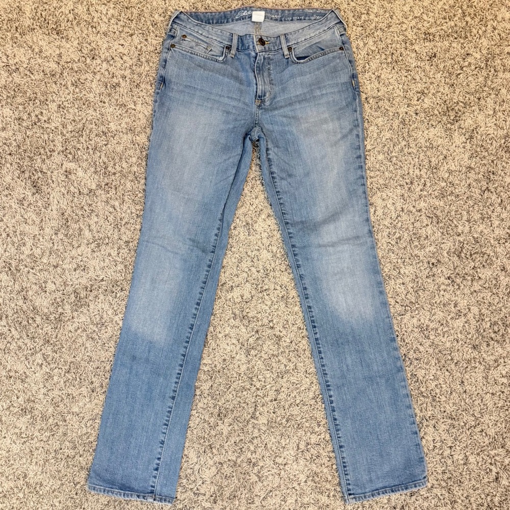 Eddie Bauer Truly Straight Leg Jeans Light Wash Blue Size 8 EB433607-R-CBL-C